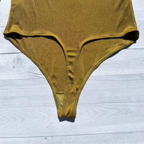 Free People Intimately Metallic Gold Off the Shoulder Bodysuit Size XL - Picture 10 of 10